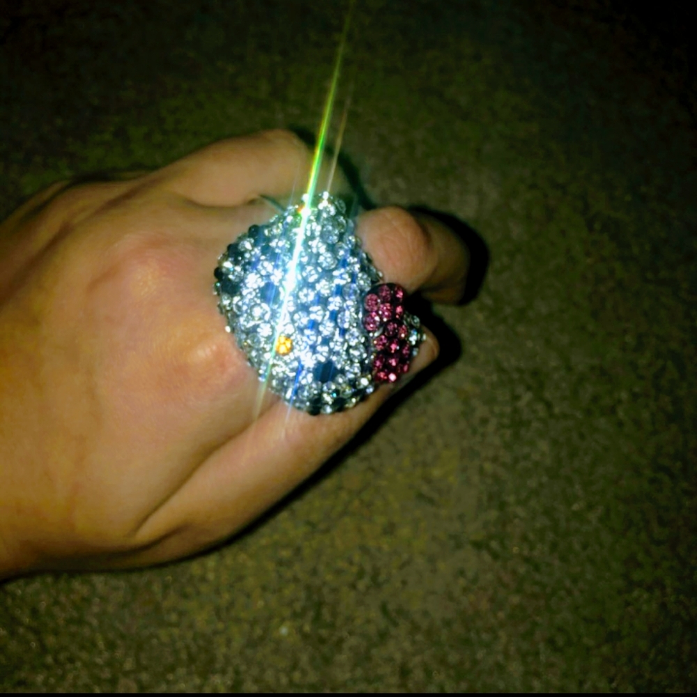 Hello kitty ring